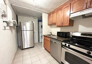 77 Windsor St, Unit 1B in Boston, MA - Building Photo