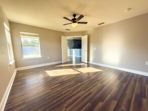 7971 Herzog Ct in Navarre, FL - Building Photo - Building Photo