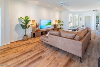 1896 Crestview Way in Naples, FL - Building Photo - Building Photo