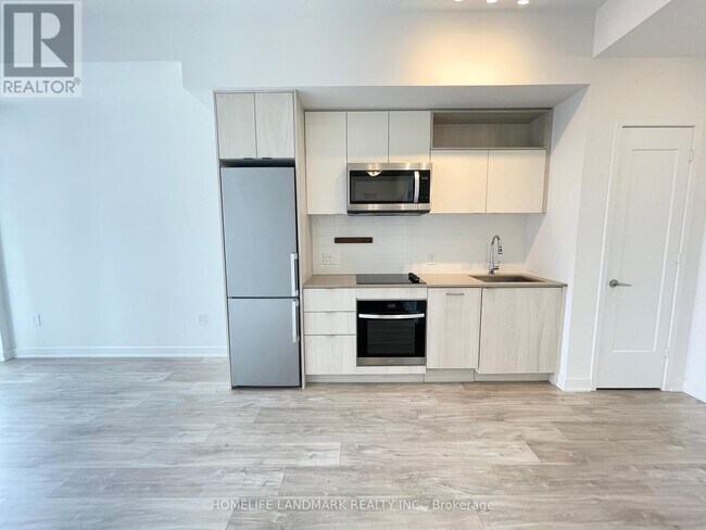 property at 135-17135 Lower Sherbourne St