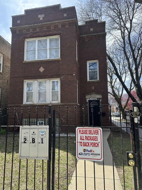 1656 N Linder Ave in Chicago, IL - Building Photo