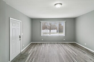 9305 S Homan Ave in Evergreen Park, IL - Building Photo - Building Photo