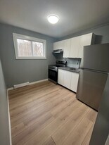 17 Lockwood St in Moncton, NB - Building Photo
