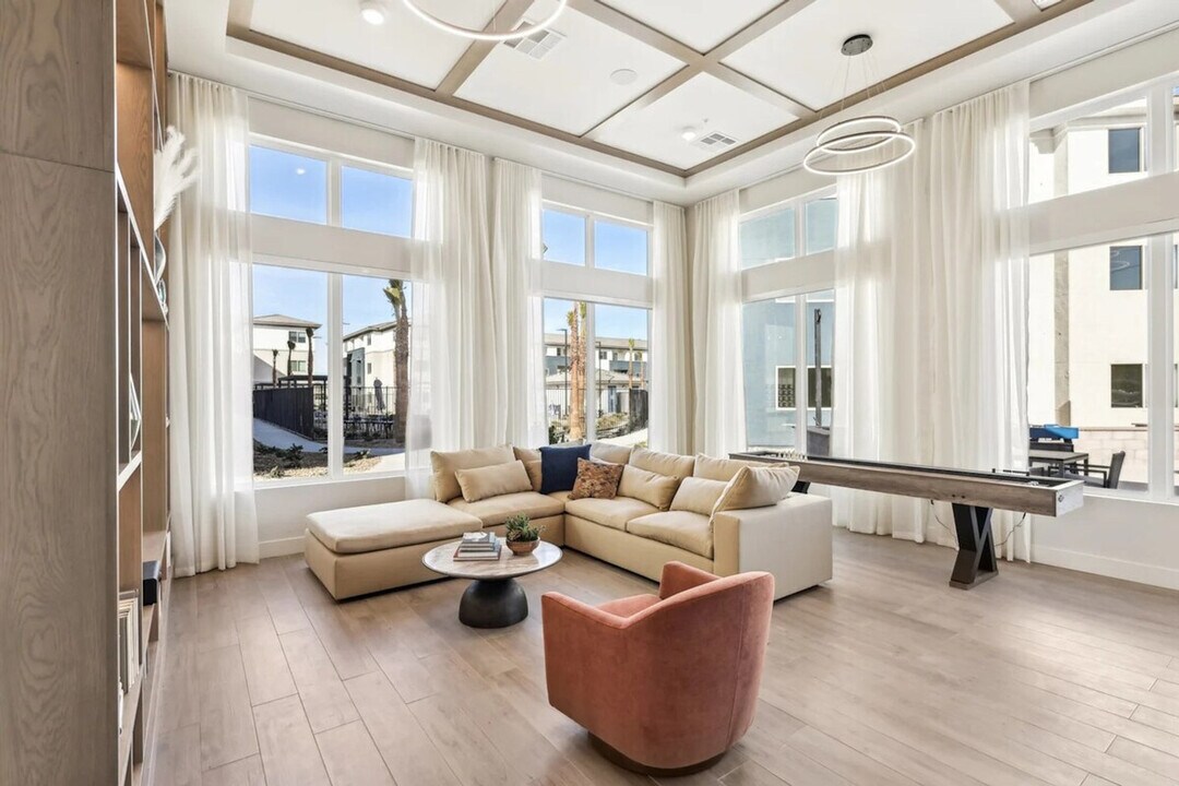 5839 Cilantrillo Ave in Las Vegas, NV - Building Photo
