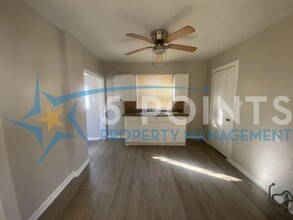 10710 Nelson Ave in Cleveland, OH - Building Photo - Building Photo