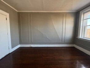 1579 Chapel St, Unit 305 in New Haven, CT - Building Photo - Building Photo