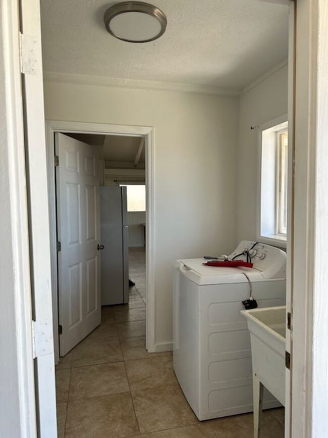 895 Lekeona Loop in Wailuku, HI - Building Photo - Building Photo