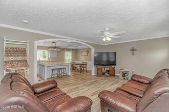 198 Kinlaw Dr in Tabor City, NC - Building Photo - Building Photo