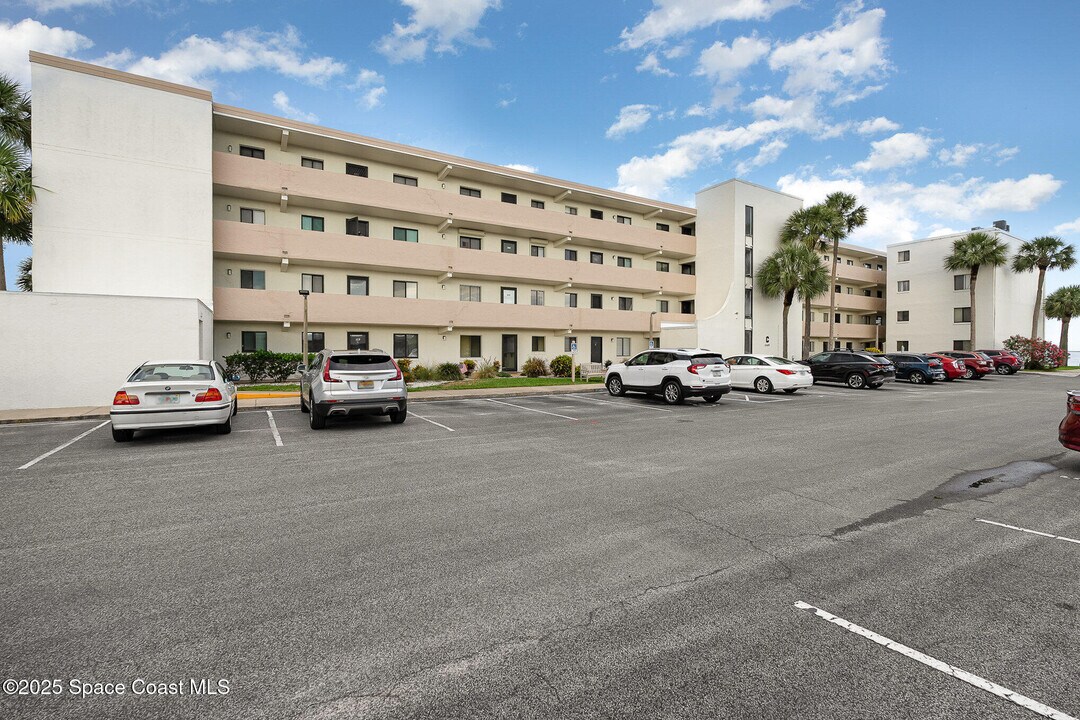 2469 S Washington Ave in Titusville, FL - Building Photo
