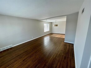 757 Lepere in St. Louis, MO - Building Photo - Building Photo