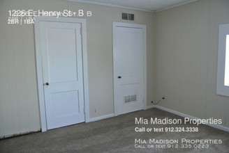 1226 E Henry St-Unit -B in Savannah, GA - Building Photo - Building Photo