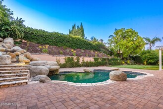 29621 Ridgeway Dr in Agoura Hills, CA - Building Photo - Building Photo