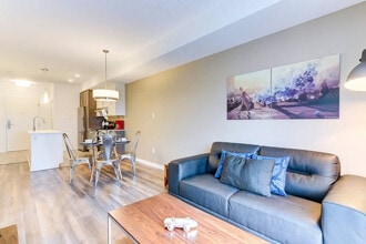 40 Kirkland Private in Ottawa, ON - Building Photo - Building Photo