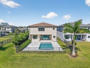 8356 Royal County Down Rd in Boca Raton, FL - Building Photo - Building Photo
