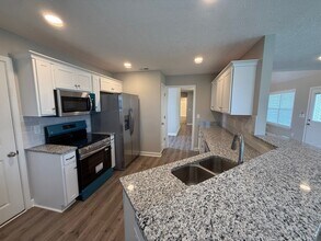 3330 Curie Cir in Christiana, TN - Building Photo - Building Photo