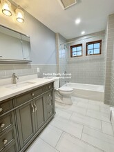 64 Langley Rd in Boston, MA - Foto de edificio - Building Photo