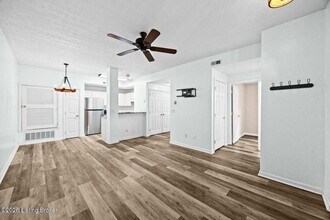 13202 Prospect Glen Way in Prospect, KY - Building Photo - Building Photo