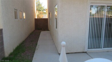 3014 Sunrise Bay Ave in North Las Vegas, NV - Building Photo - Building Photo