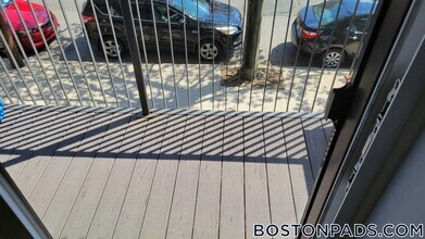 134 Summer St in Malden, MA - Foto de edificio - Building Photo