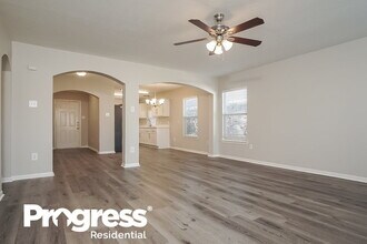 3943 Teal Vista Ct in Fresno, TX - Foto de edificio - Building Photo