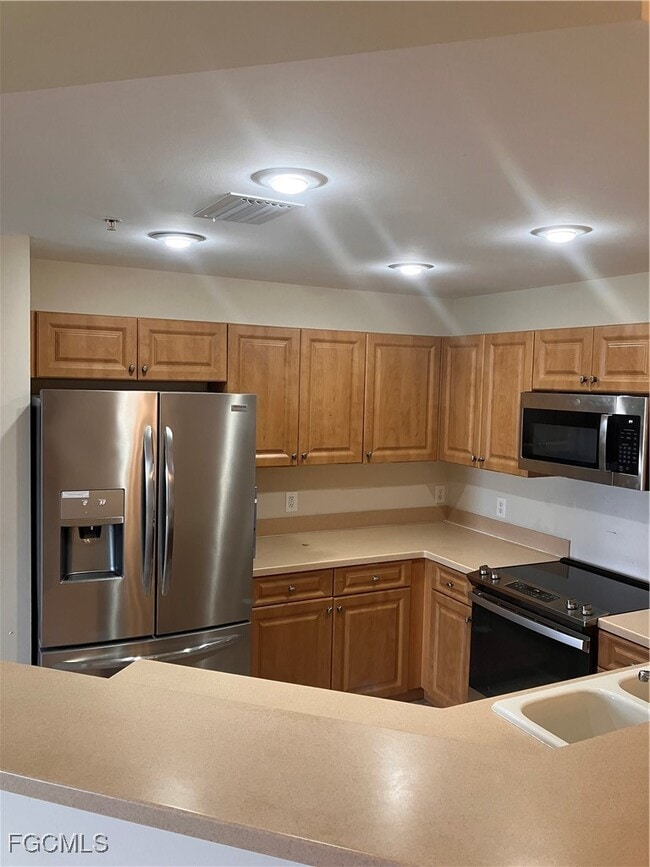 2904 Tuscan Dr in Cape Coral, FL - Building Photo - Building Photo