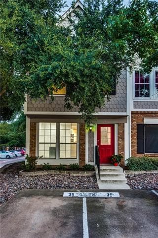 35 Abbey Rd in Euless, TX - Building Photo - Building Photo