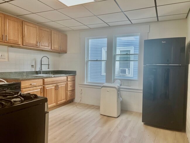 5 Magnus Ave, Unit 3
