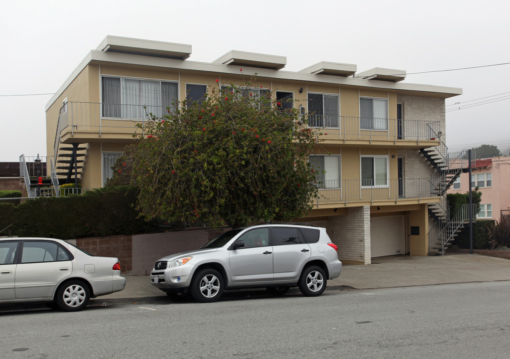 119 Maple Ave in South San Francisco, CA - Building Photo