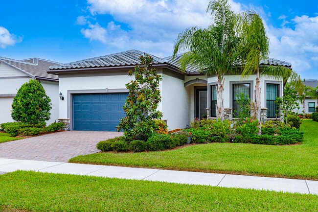 property at 559 SE Villandry Way