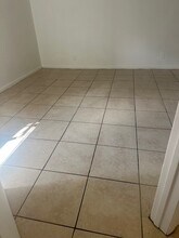 2511 NW 56th Ave in Lauderhill, FL - Building Photo - Building Photo