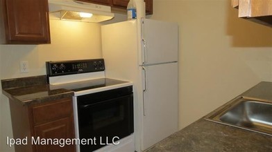 2510 Mar Ct-Unit -Suite 101 in Tallahassee, FL - Foto de edificio - Building Photo