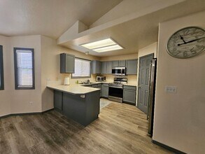 3363 N Chatterton Way in Boise, ID - Building Photo - Building Photo