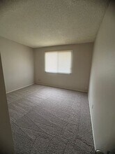 2613 W Dunbar Dr in Tempe, AZ - Building Photo - Building Photo