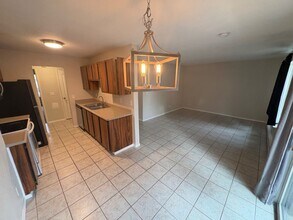 3895 E Leonesio Dr in Reno, NV - Building Photo - Building Photo