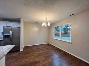 6845 Cedarwood Ct in Norfolk, VA - Building Photo - Building Photo