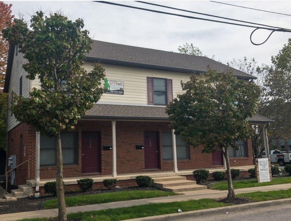 302 N Chauncey Ave in West Lafayette, IN - Foto de edificio