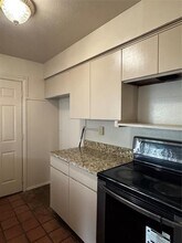 13422 Blossomheath Ln in Dallas, TX - Building Photo - Building Photo