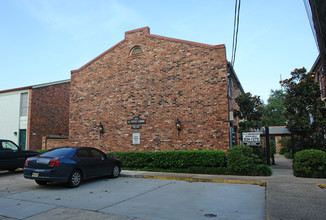 1412 Lake Ave in Metairie, LA - Building Photo - Building Photo