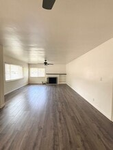 319 W Olive Ave in Lompoc, CA - Building Photo - Building Photo