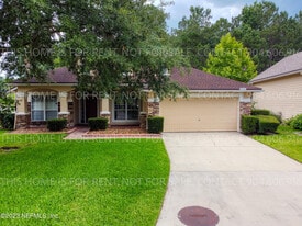 3466 Laurel Leaf Dr in Orange Park, FL - Building Photo