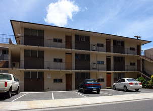 Diana Apartments in Honolulu, HI - Foto de edificio - Building Photo