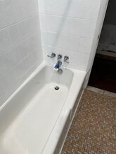 1414 Jackson St, Unit B in Philadelphia, PA - Foto de edificio - Building Photo