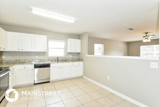 604 37th St W in Bradenton, FL - Foto de edificio - Building Photo