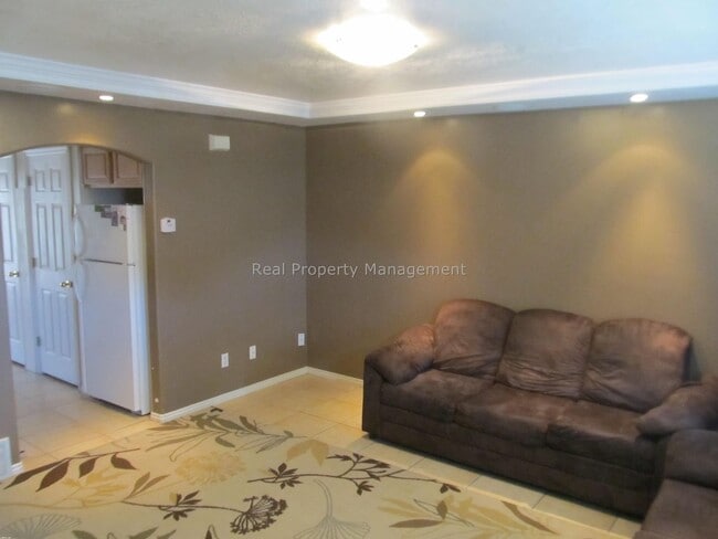 120 Penhurst Pl in Logan, UT - Building Photo - Building Photo