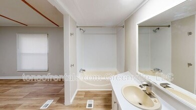 311 Goldsmith Rd in Simpsonville, SC - Building Photo - Building Photo