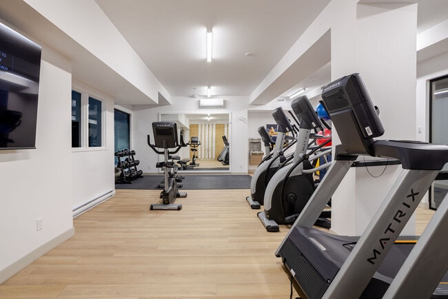 Utopia in Dorval, QC - Foto de edificio - Building Photo