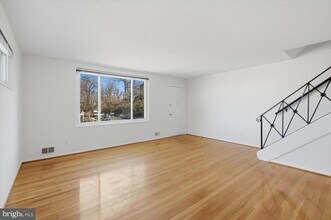 5039 8th Rd S in Arlington, VA - Building Photo - Building Photo