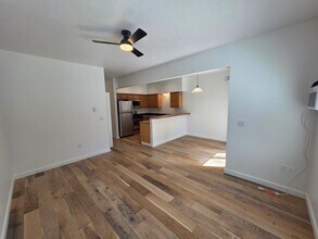 944 E Hartson Ave in Spokane, WA - Building Photo - Building Photo