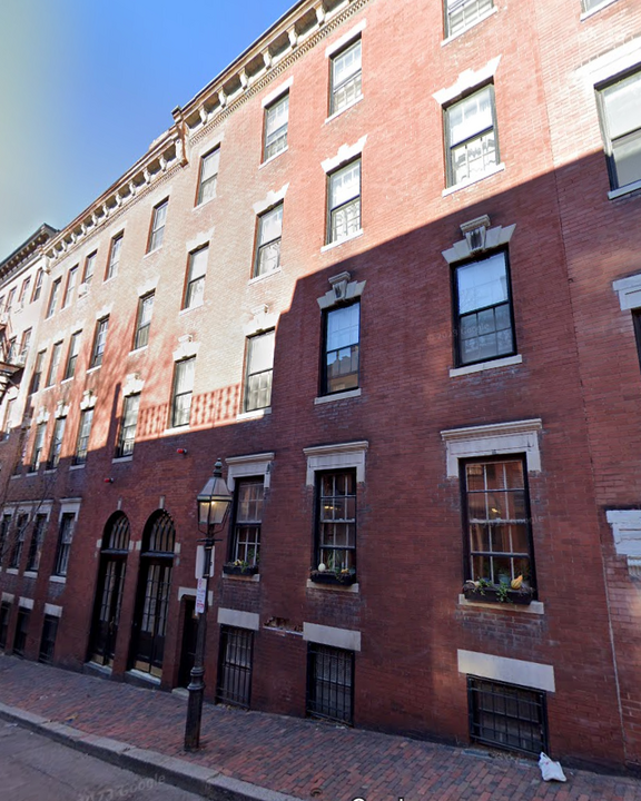 123 Myrtle St, Unit 2 in Boston, MA - Foto de edificio