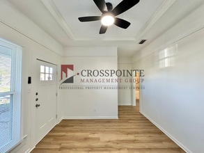 403 E Noble St in Tyler, TX - Building Photo - Building Photo